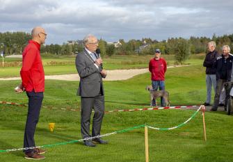 Hole 1 geopend!